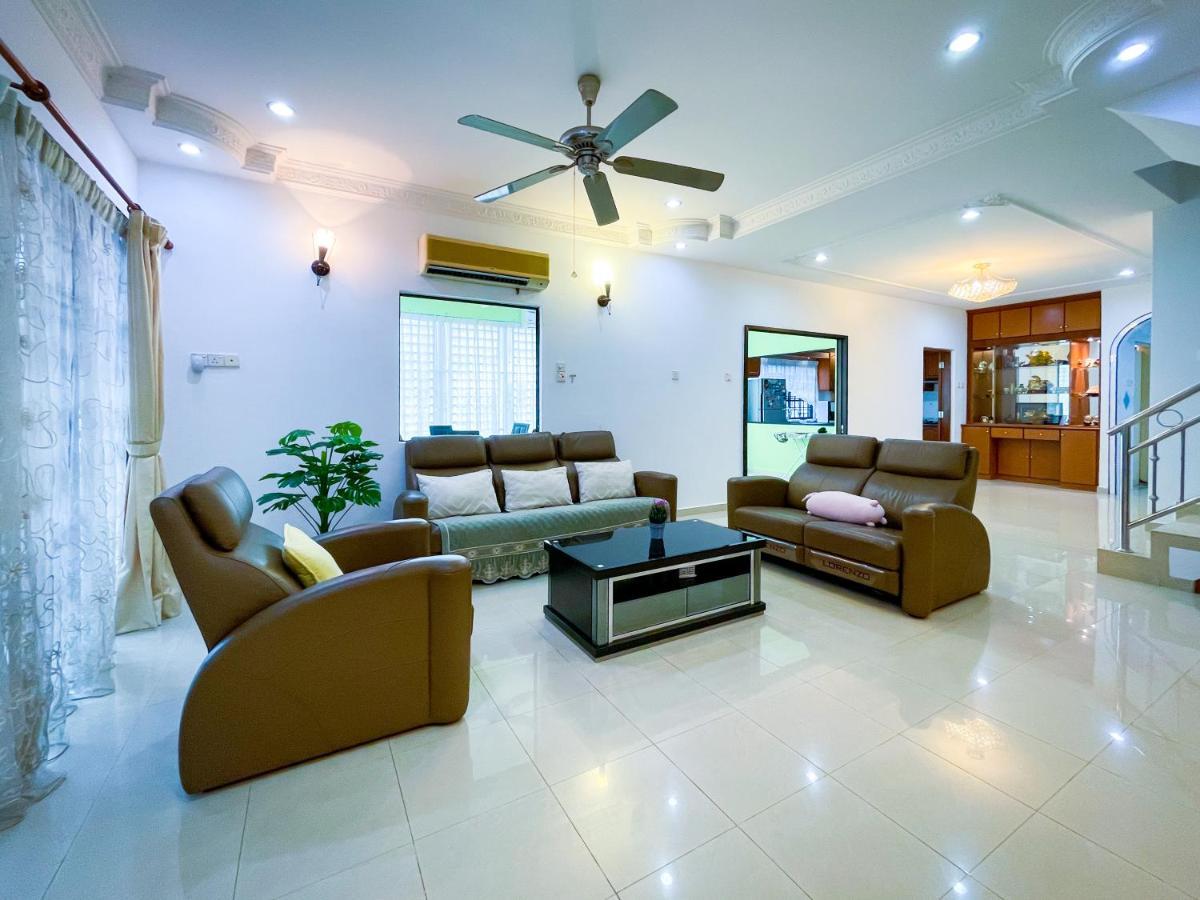 Tupai Mas Semi-D By Louis Villa Taiping Ngoại thất bức ảnh
